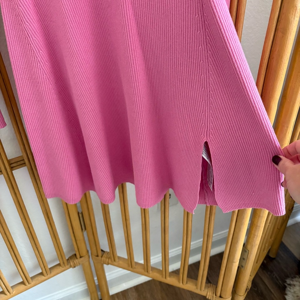 Pink Ribbed Dress - Picture 2 of 4